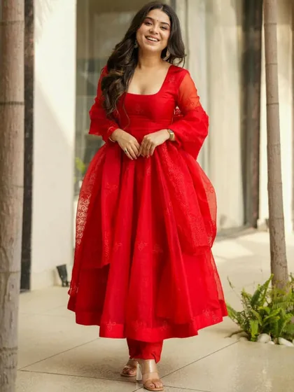 KALINI Women Embroidered Kurta with Trousers With Dupatta